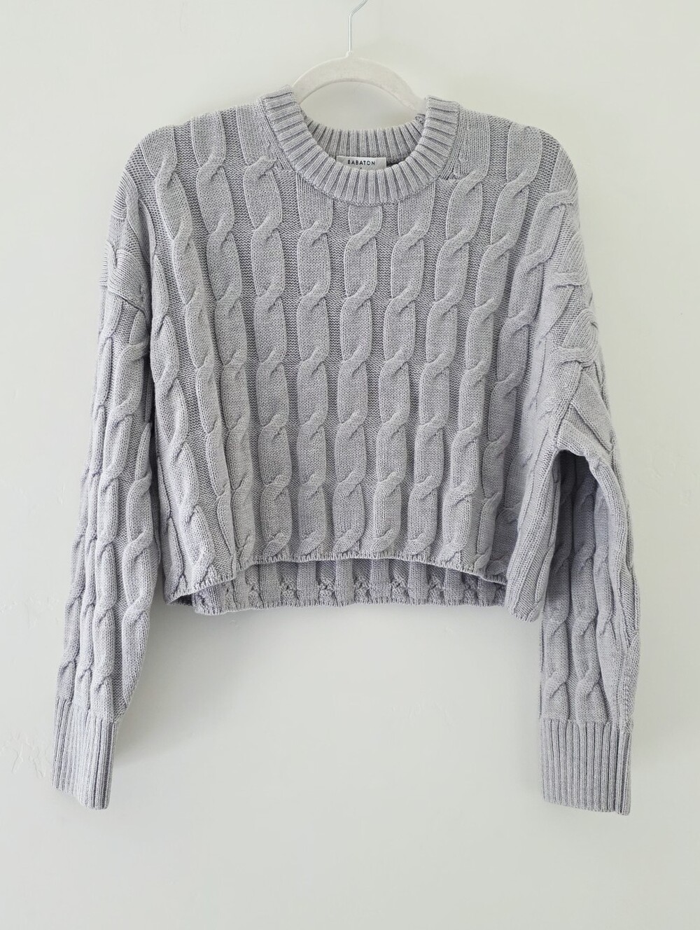 Babaton Aritzia 100% Wool Cable Knit Cropped Grey Sweater Women's Size S - Picture 2 of 8